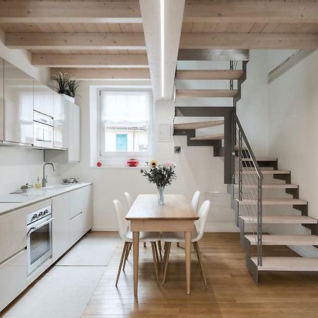 Appartamento Rossini By Holiday Solutions Como Luaran gambar